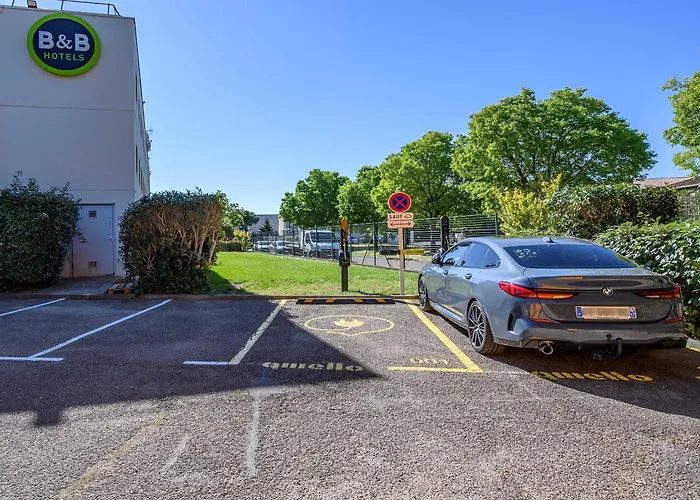 B&B Hotel Nimes Caissargues